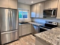 Building Photo - 3 Bed, 2 Bath Home in Rohnert Park