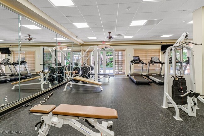 Building Photo - 20265 Royal Villagio Ct