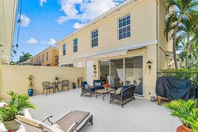 Building Photo - 4506 Illicium Dr