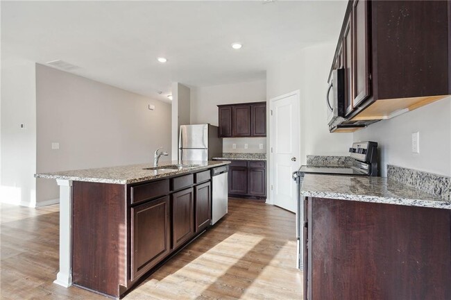 Building Photo - 4780 Alford Cmns