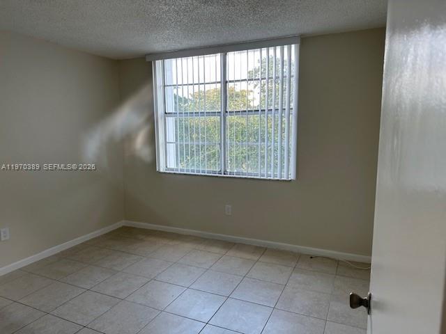 Building Photo - 484 NW 165th St