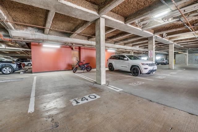 Building Photo - 2502 Live Oak St