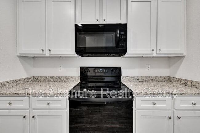 Building Photo - 79 Kinsale Ct