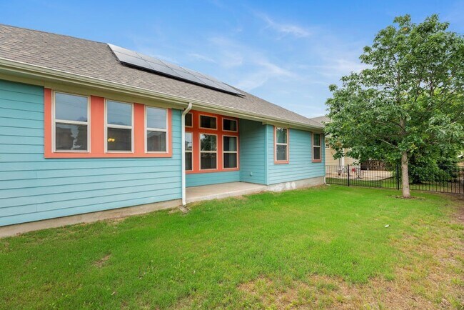 Building Photo - 11108 Railway Ln