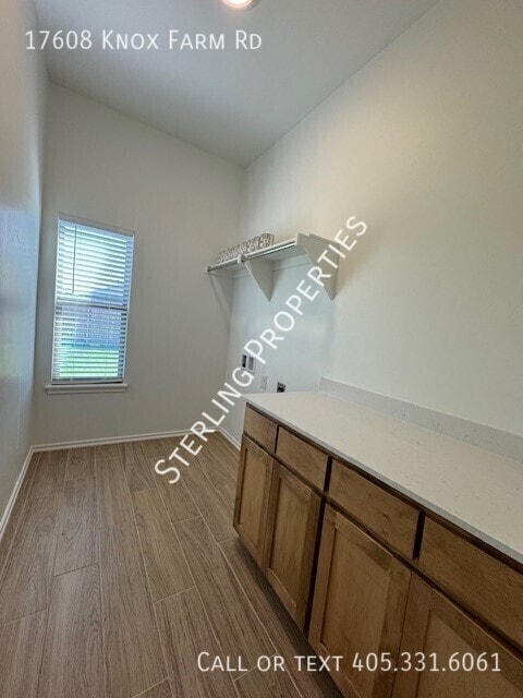 Building Photo - 17608 Knox Farm Rd