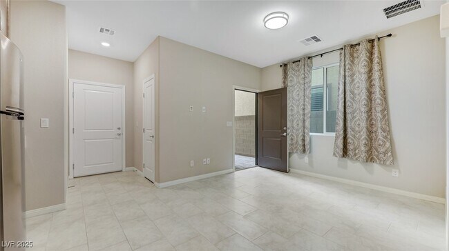 Building Photo - 4232 Kibraney Ave