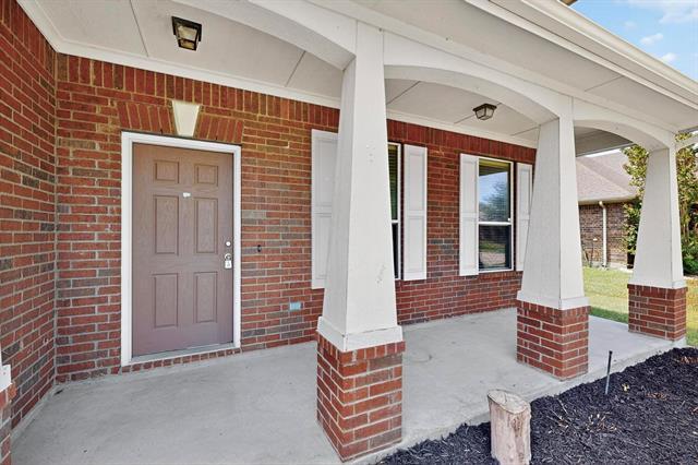 Building Photo - 116 Cliffbrook Dr