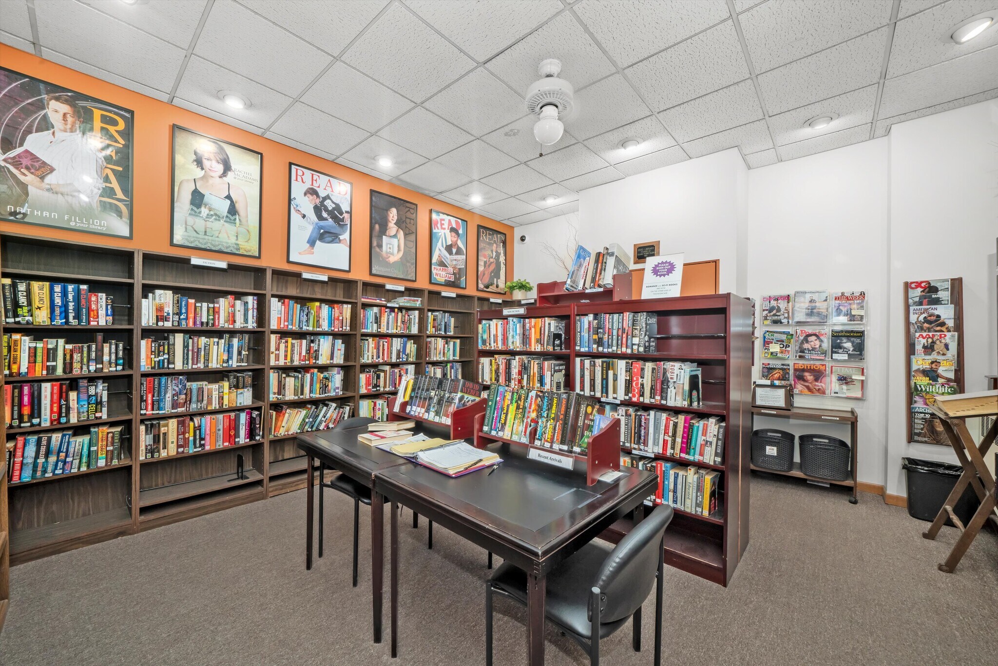 Building Photo - 3550 N Lake Shore Dr