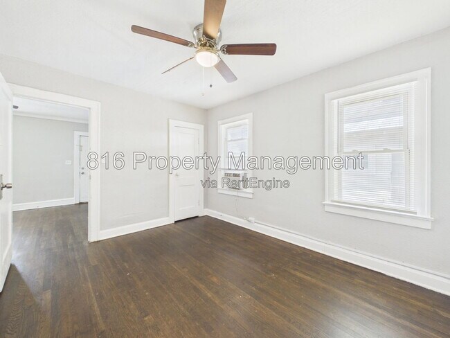 Building Photo - 5127 Olive St