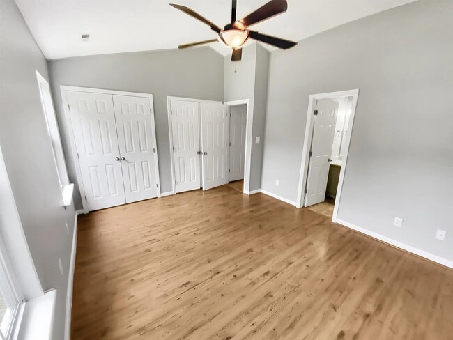 Building Photo - 9636 Waterwood Ct