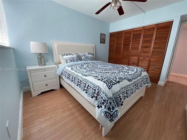 Building Photo - 820 NW 87th Ave