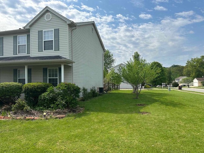 Building Photo - 389 Meadow Springs Dr