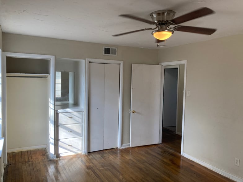 Building Photo - 2349 Las Cruces Ln