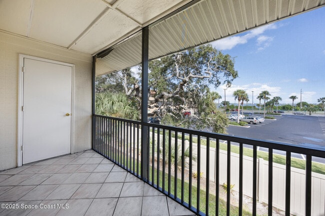 Building Photo - 3135 Shady Dell Ln