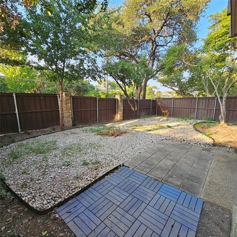 Building Photo - 5616 Preston Oaks Rd