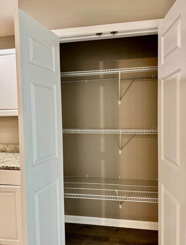 Building Photo - 85 Forest Ave