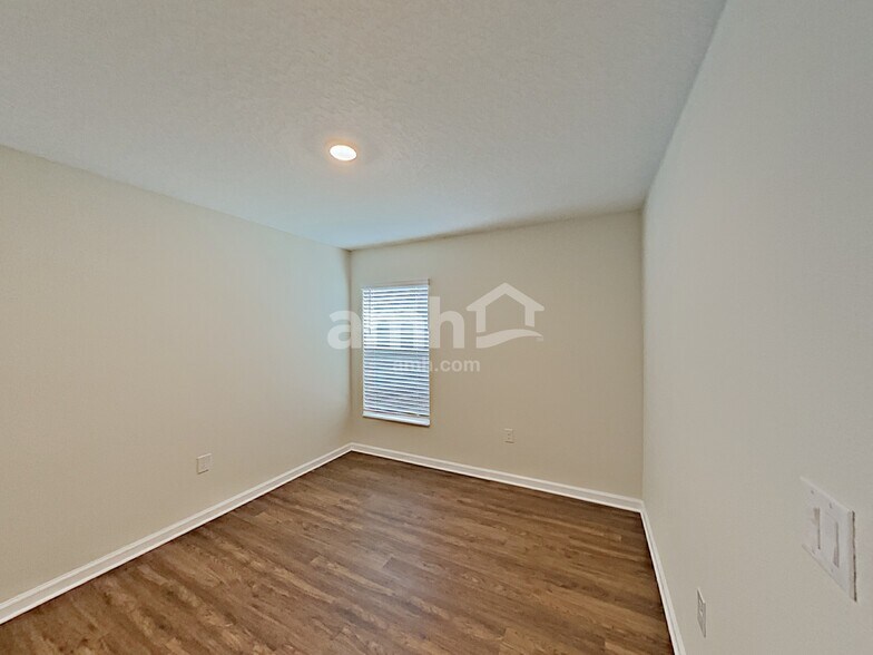 Building Photo - 4345 Seven Canyons Dr