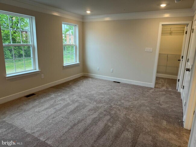 Building Photo - 1834 Ritter Dr