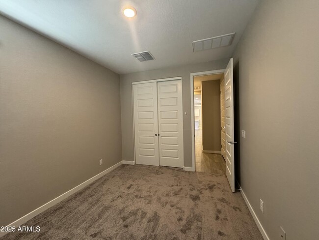 Building Photo - 4306 S 94th Ln