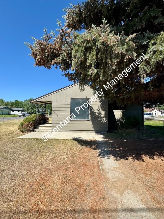 Building Photo - 1 Bed 1 Bath Located in the Flats