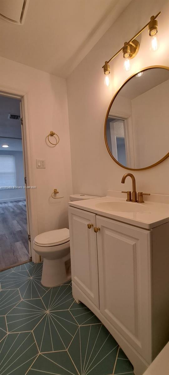 Building Photo - 1090 NW 100th Terrace