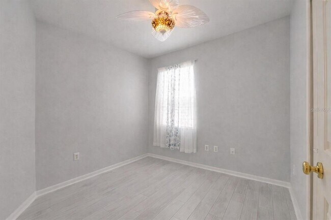 Building Photo - 3402 Parkridge Cir