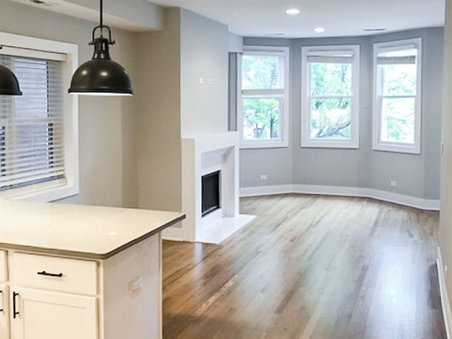 Building Photo - 2320 N Southport Ave