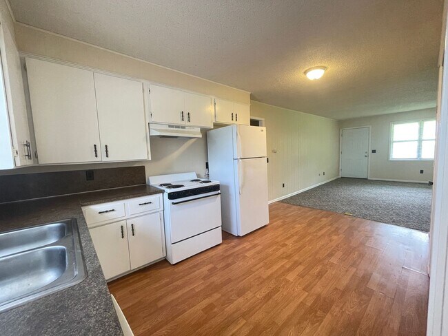 Building Photo - 5338 S Hutchinson Ct