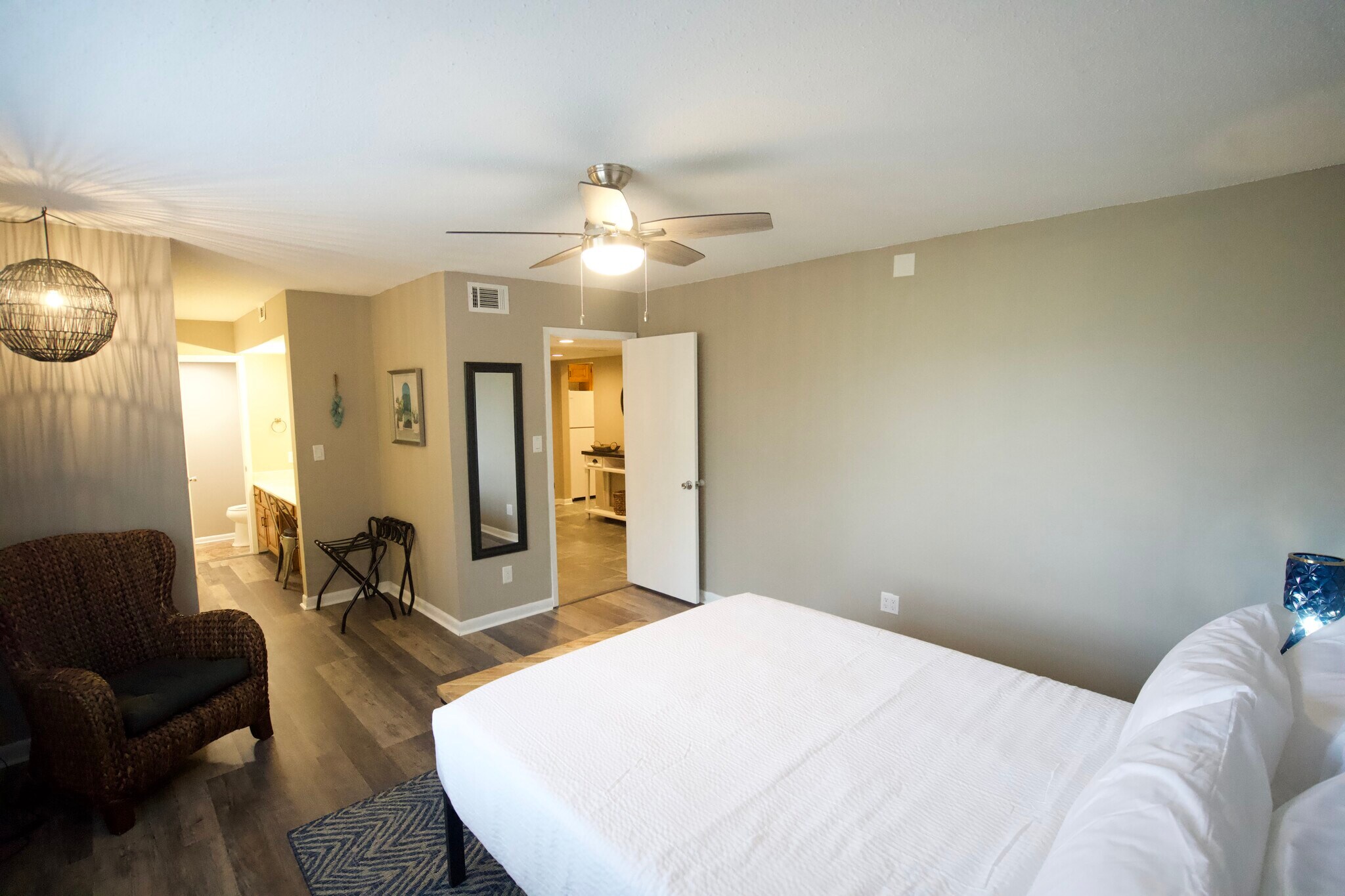 Building Photo - 227 Sandpiper Bay