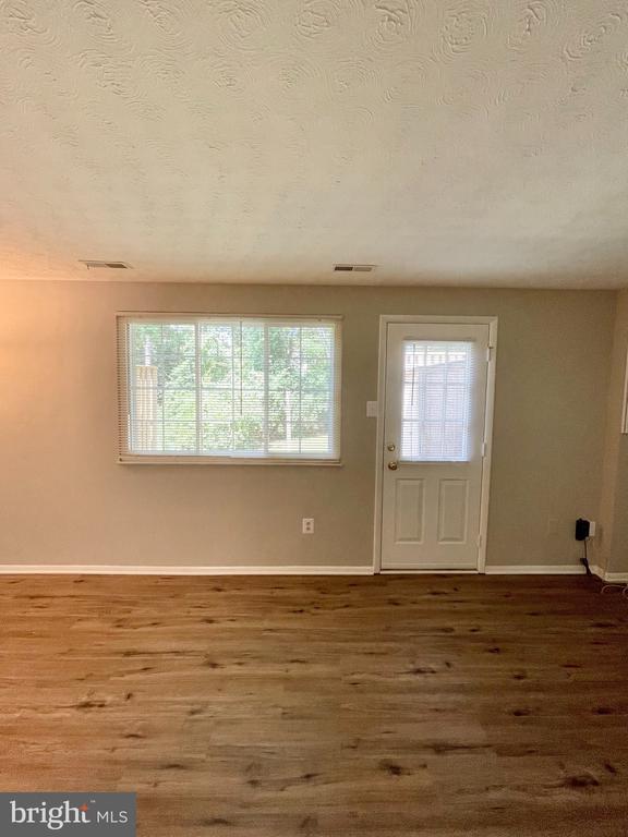 Building Photo - 1602 Harvest Green Ct