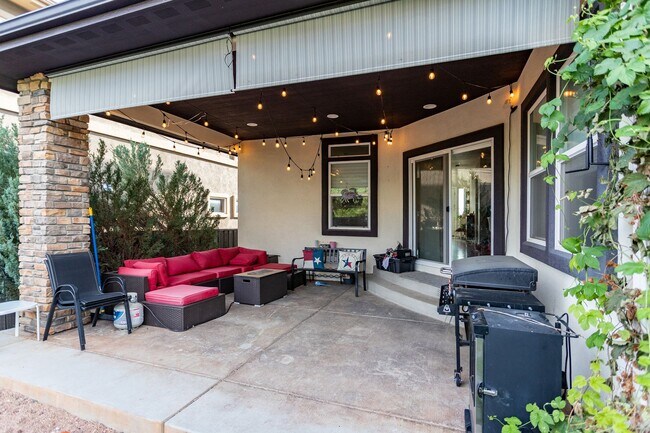 Building Photo - 11560 Spectacular Bid Cir