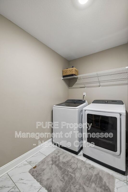Building Photo - 429 Crestwicke Ct