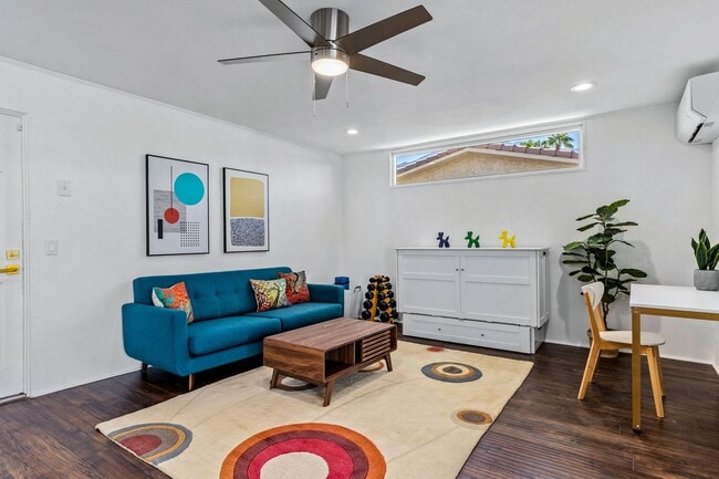 Building Photo - Desert Xscape - Pool, Jacuzzi, and Pet Friendly! (Monthly Only - No Long Term)