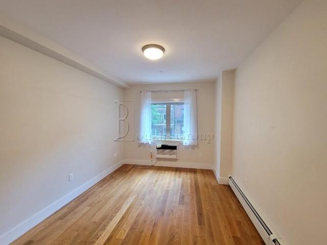 Building Photo - 1 bedroom in ASTORIA NY 11103