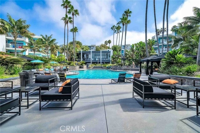 Building Photo - 620 The Village