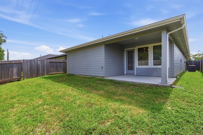 Building Photo - 12914 Wempe Wy
