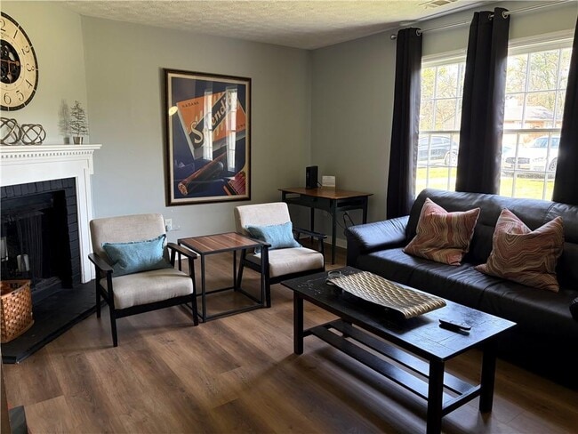 Building Photo - 5291 Stonebush Terrace