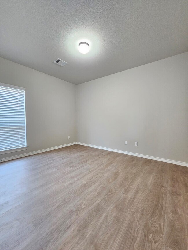 Building Photo - 3618 Diamond Creek Dr