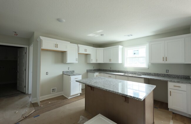 Building Photo - 130 Enclave Ct