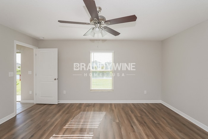 Building Photo - 5136 White Chicory Dr