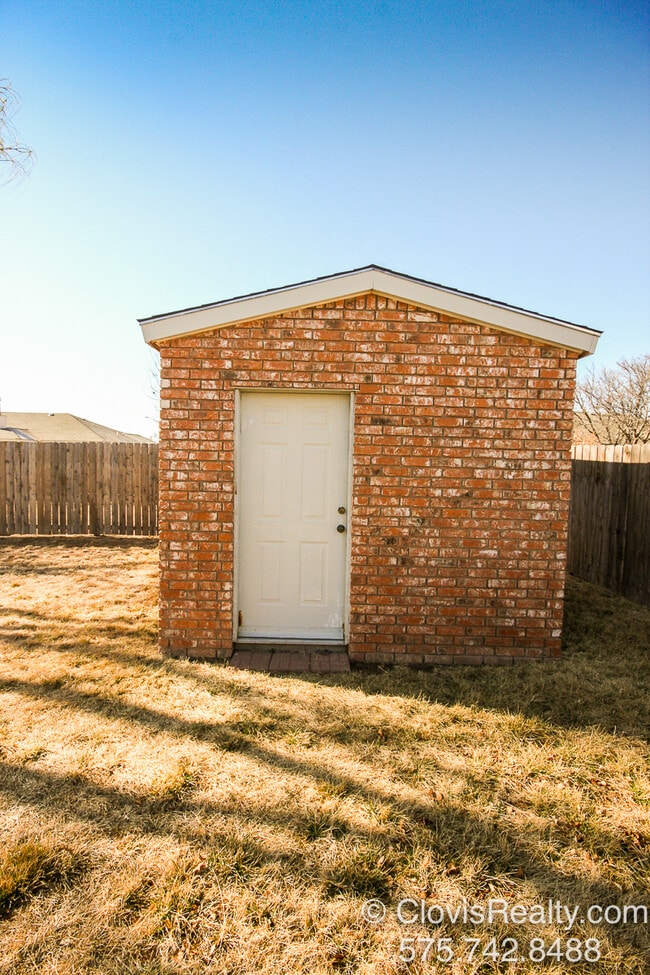 Building Photo - 1543 Bosc Ct