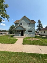 Building Photo - 1034 Pinos St