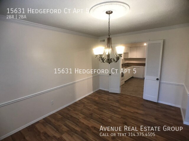 Building Photo - 15631 Hedgeford Ct