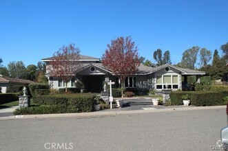 Building Photo - 145 Miramonte Dr