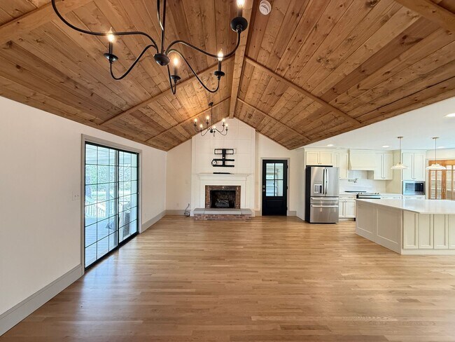 Building Photo - 1447 N Old Greensboro Rd