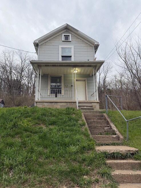 Building Photo - 905 N Liberty St