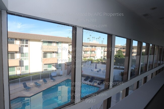 Building Photo - 5585 E Pacific Coast Hwy