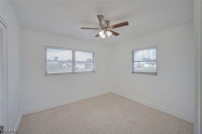 Building Photo - 220 Punta Alta Ct