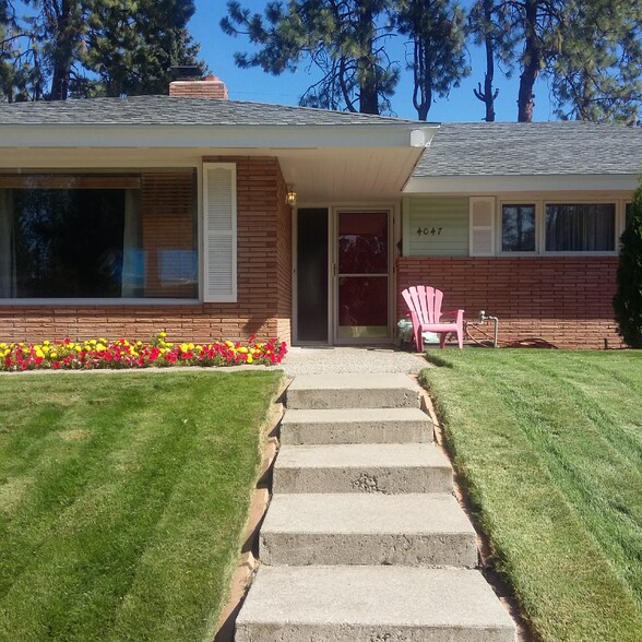 Primary Photo - 4047 S Madelia St