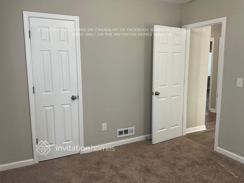 Building Photo - 2264 Headland Dr